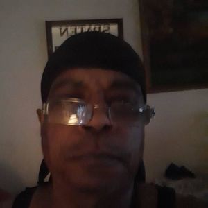 Meet your Posher, Raymond